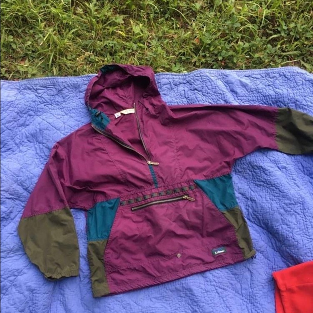 Windbreaker/rain coat. LLBean.